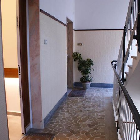 B&B Isole - Rione Alto Неаполь Екстер'єр фото